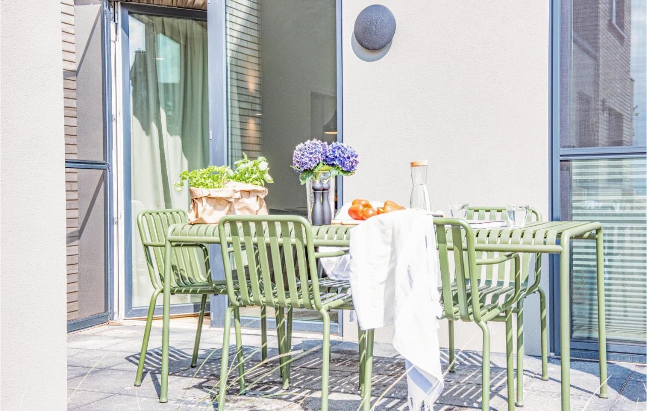 2 Bedroom Gorgeous Home In Lembruch-Duemmer See Exterior foto