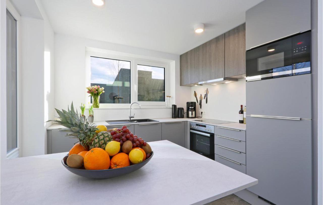 2 Bedroom Gorgeous Home In Lembruch-Duemmer See Exterior foto